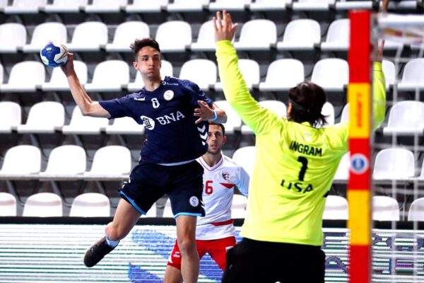 Argentina’s aerial move against the United States at the 2019 Junior World Championship